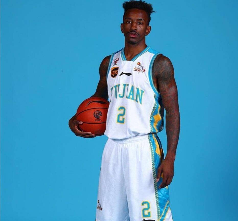 摩纳哥足球俱乐部签下潜力新秀备战新赛季的简单介绍