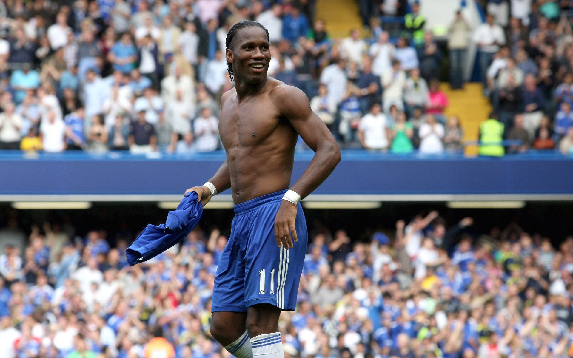 莱奥一剑封喉终结悬念，皇马强行改写瑞典足球命运之夜