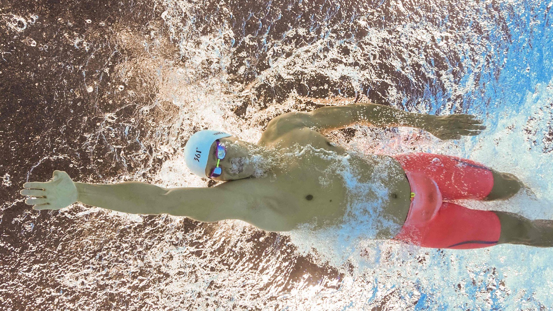 从卡萨布兰卡到伯纳乌,足球的唯一性如何被瞬间定义