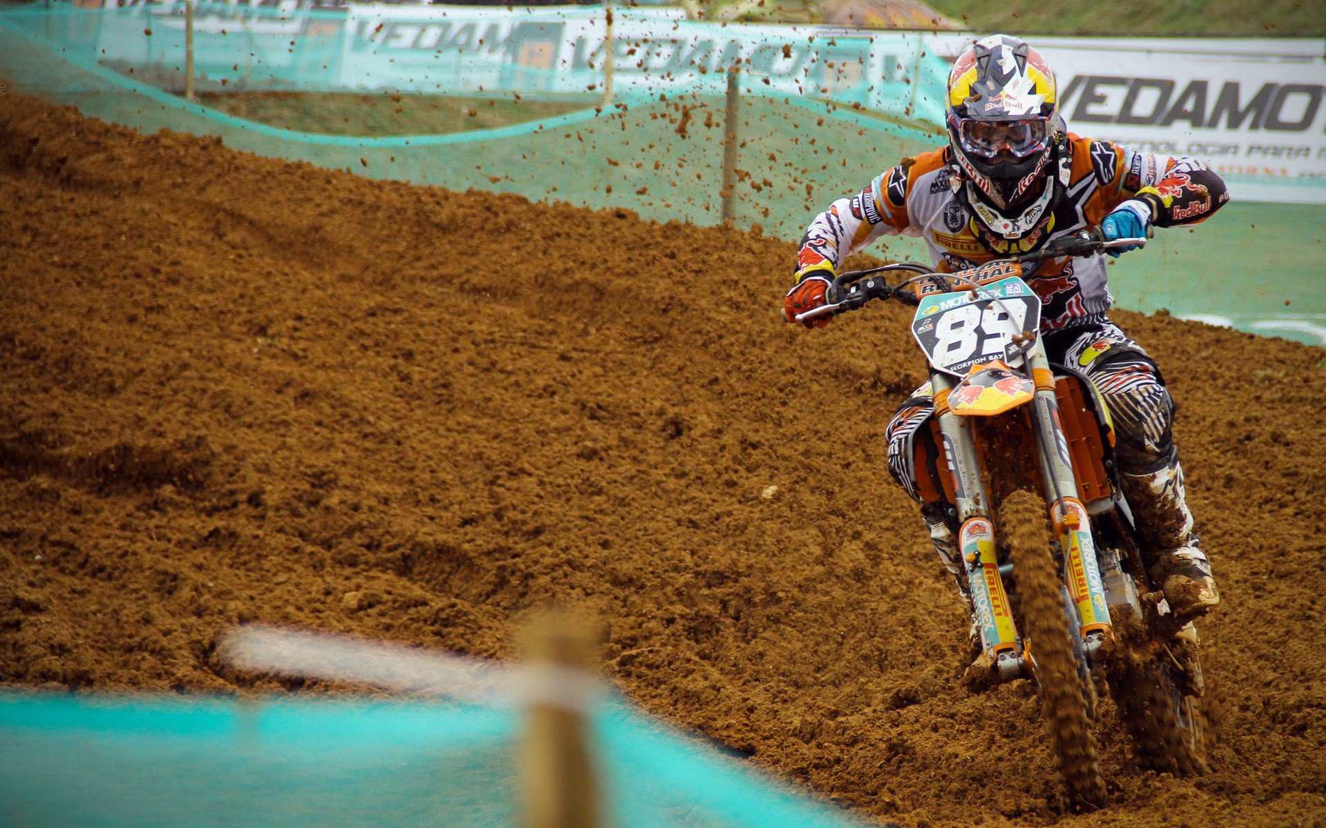 逆转与统治，当韩国足球的坚韧遇上马龙的王者气场