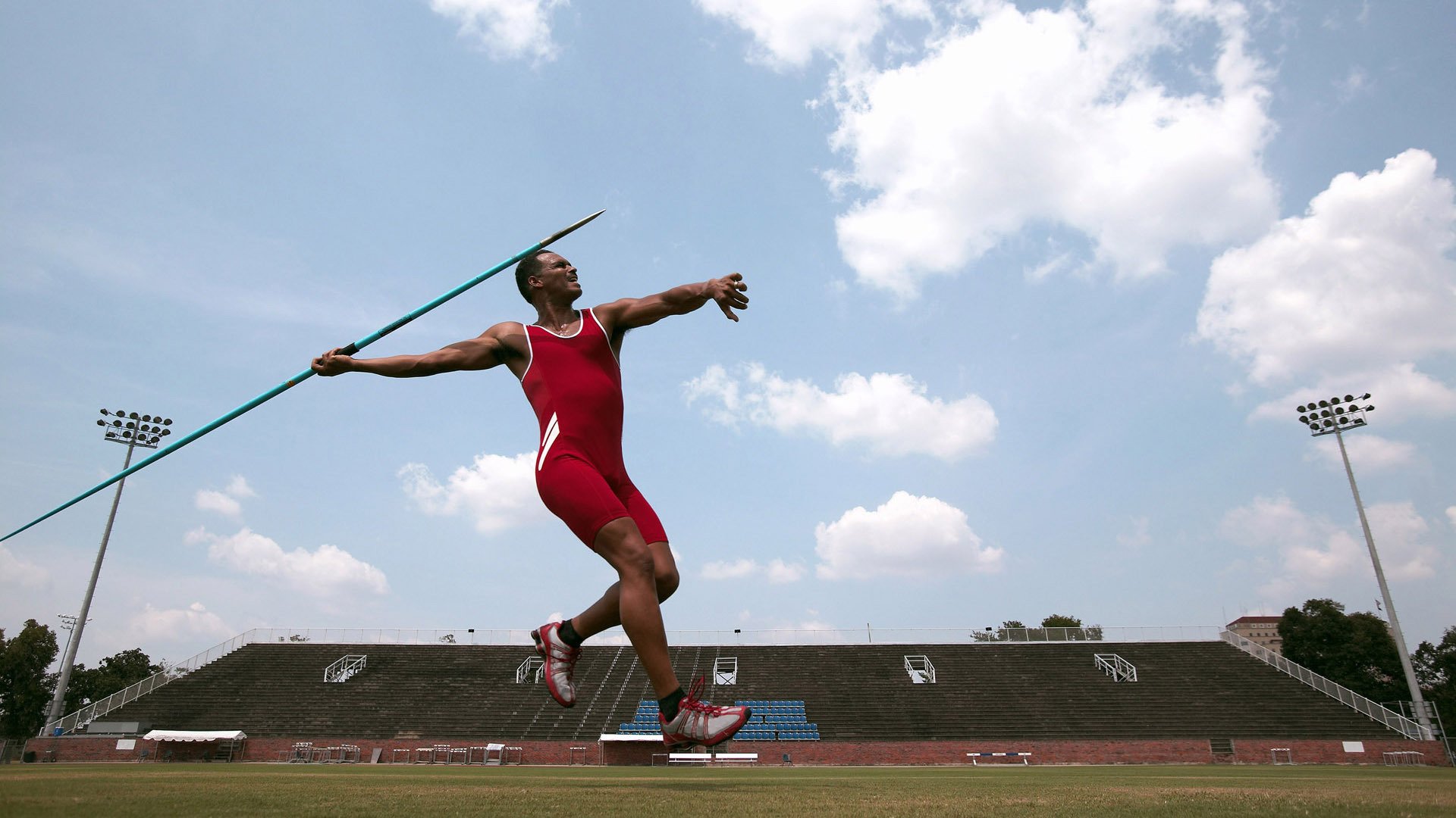 雅加达奇迹夜，印尼队逆转法国队，黄鸭组合点燃赛场